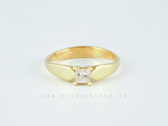 Zlatý prsteň s princess diamantom 224305/02