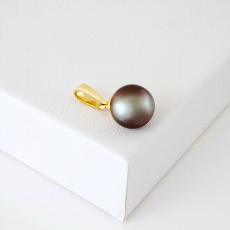 Zlatý prívesok s tahitskou perlou plm11